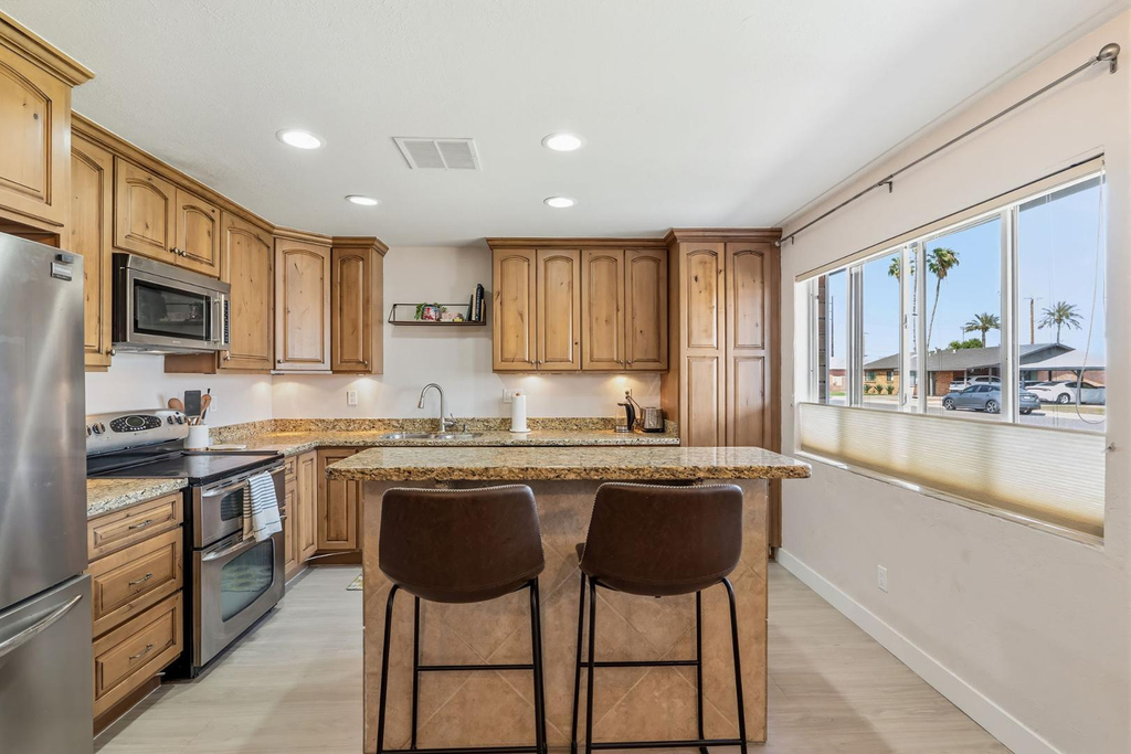 2234 N 74th Way - Photo 6