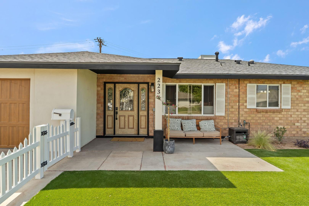 2234 N 74th Way - Photo 3