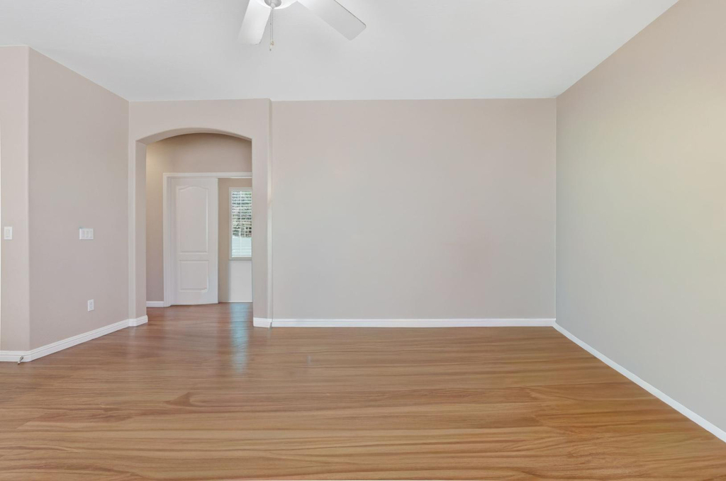 881 S Porter Street - Photo 3