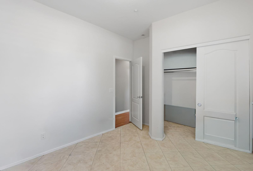 881 S Porter Street - Photo 11