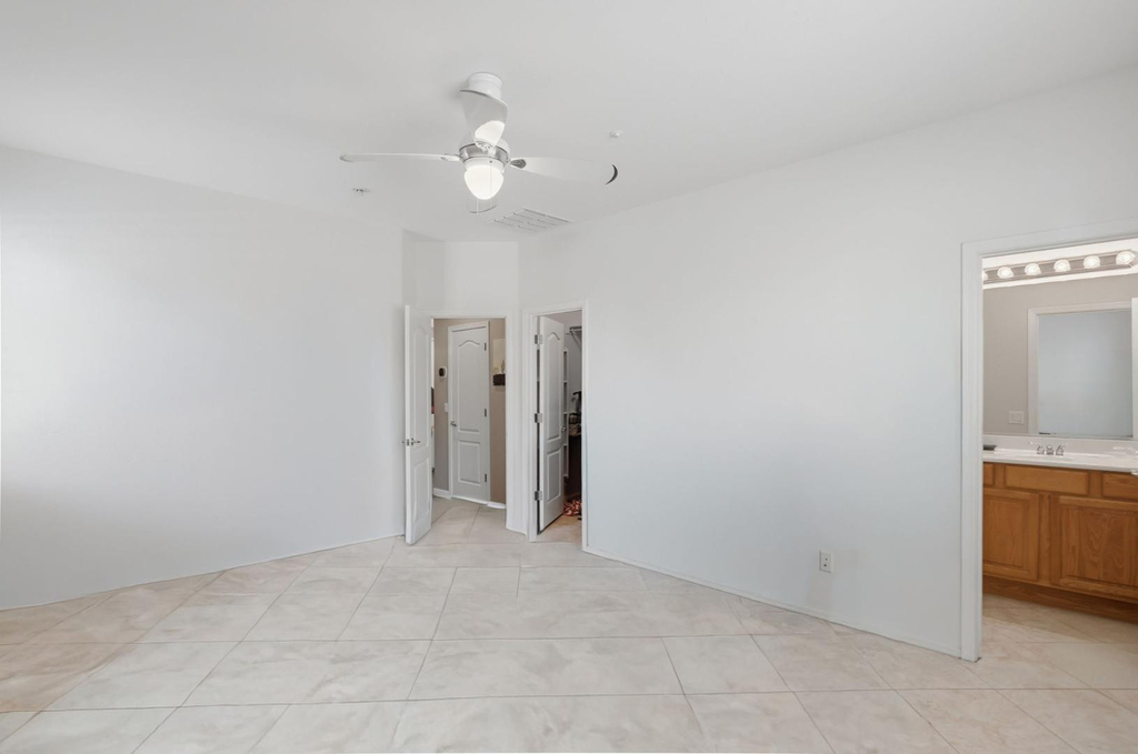 881 S Porter Street - Photo 17