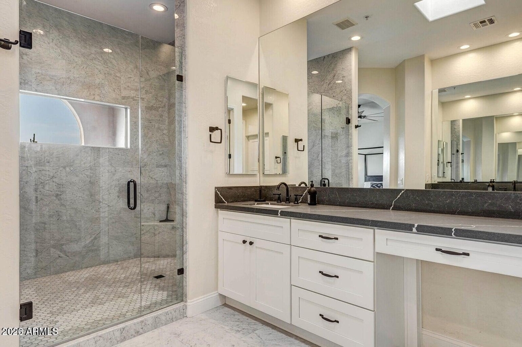 28990 N White Feather Lane - Photo 12