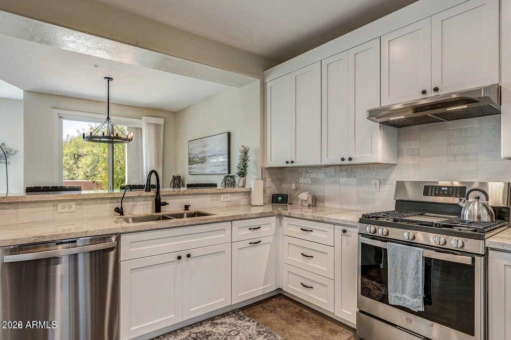 28990 N White Feather Lane - Photo 6