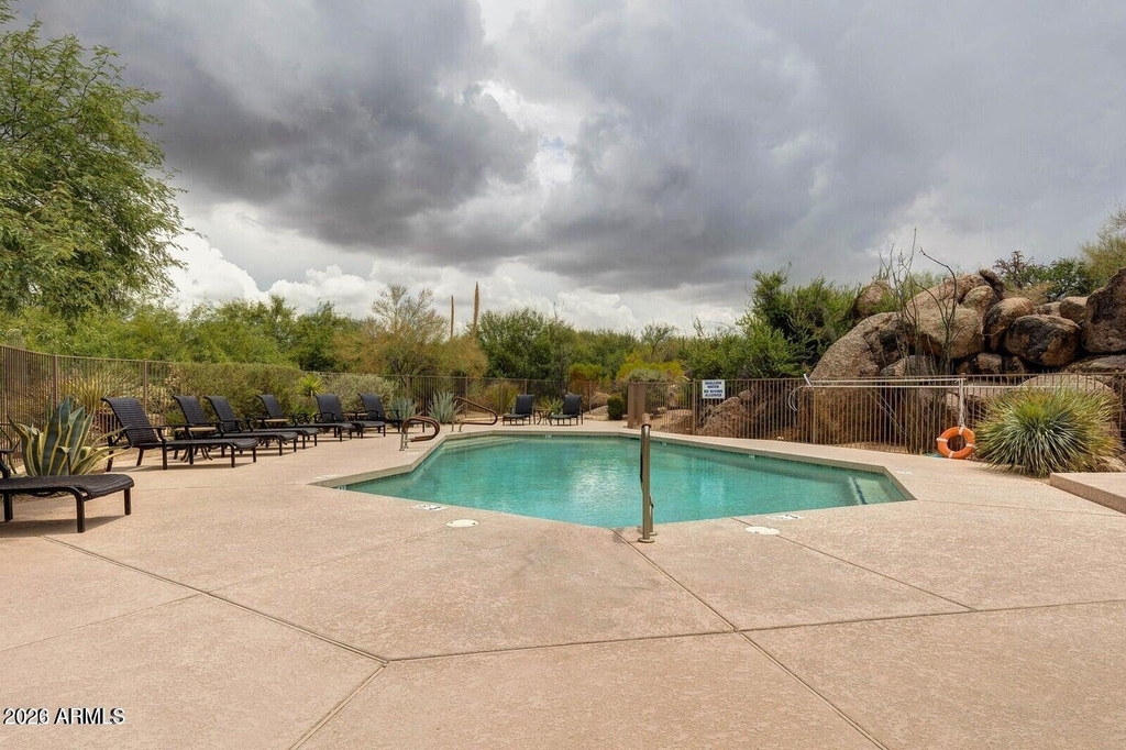 28990 N White Feather Lane - Photo 26