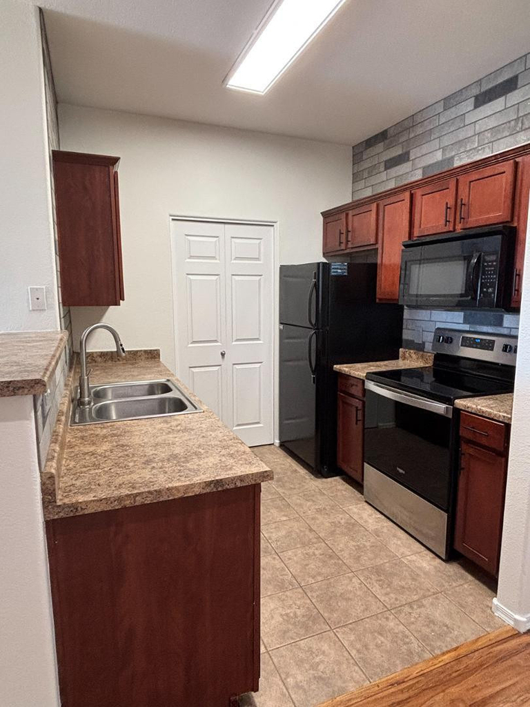 3302 N 7th Street - Photo 7