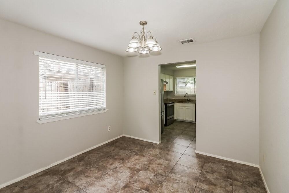 11923 Yeatmah Lane - Photo 4