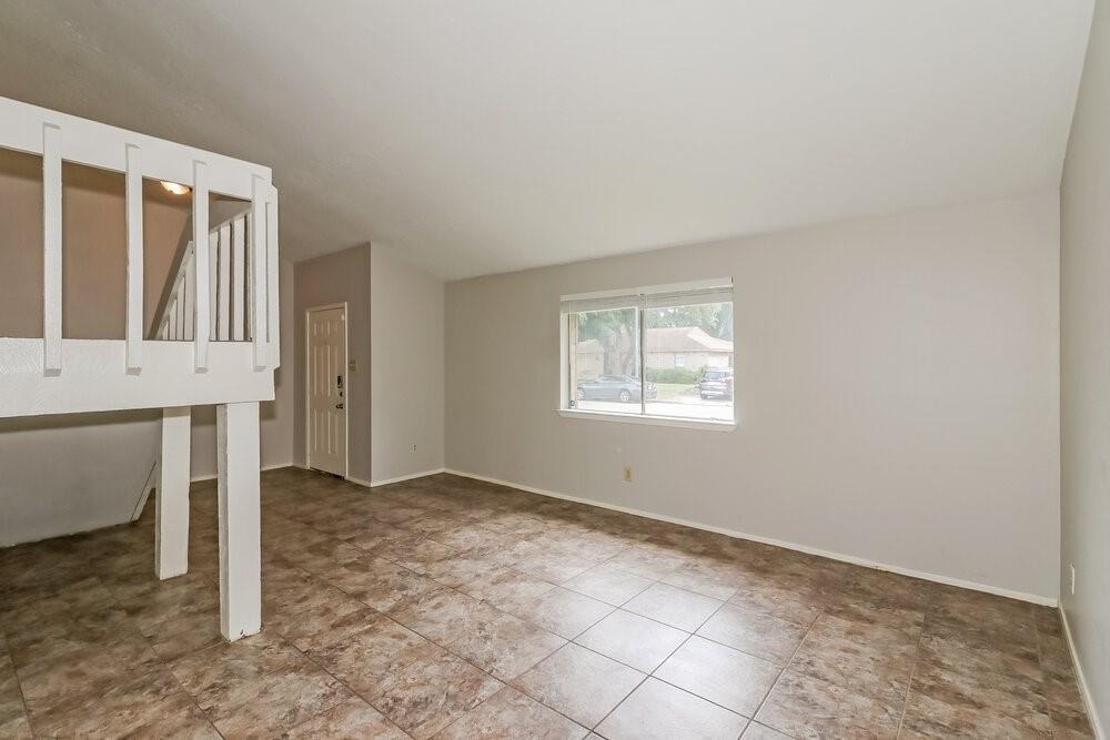11923 Yeatmah Lane - Photo 1