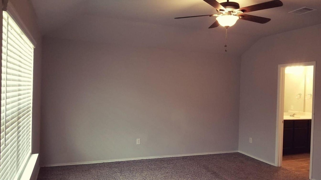 519 Green Clover Lane - Photo 7
