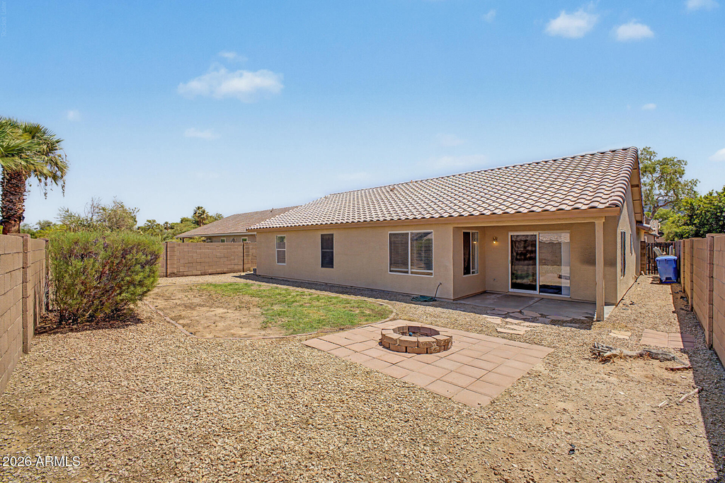 930 E Harwell Road - Photo 35