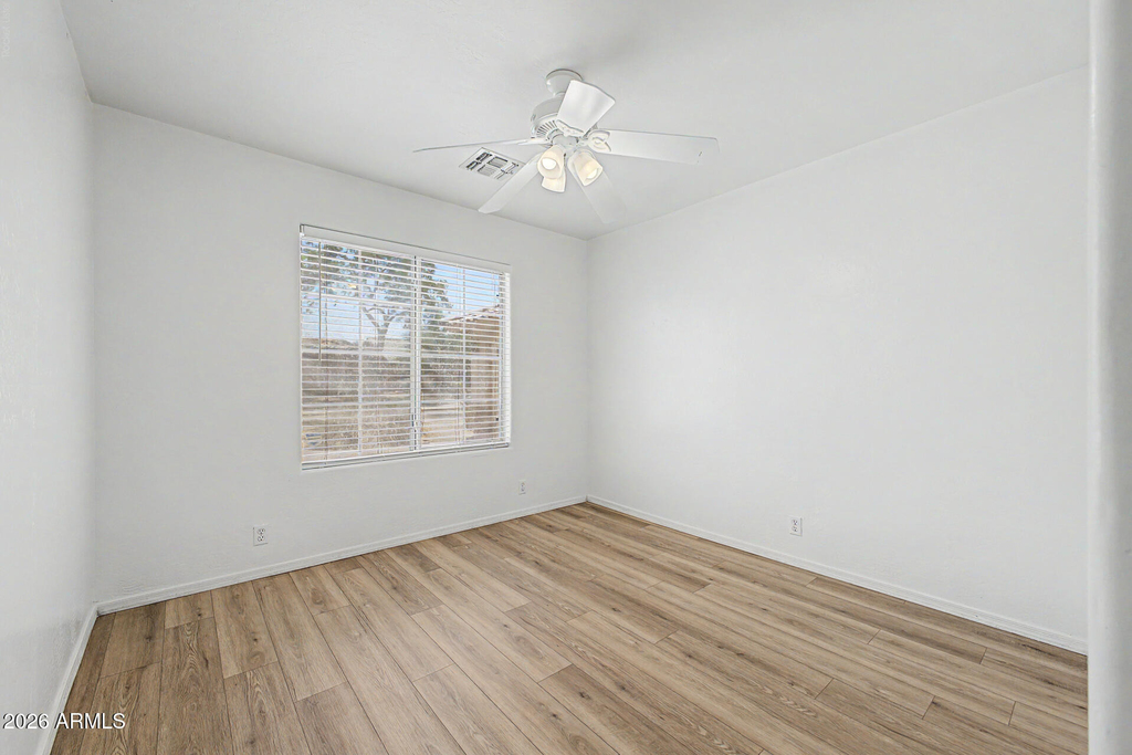 930 E Harwell Road - Photo 26