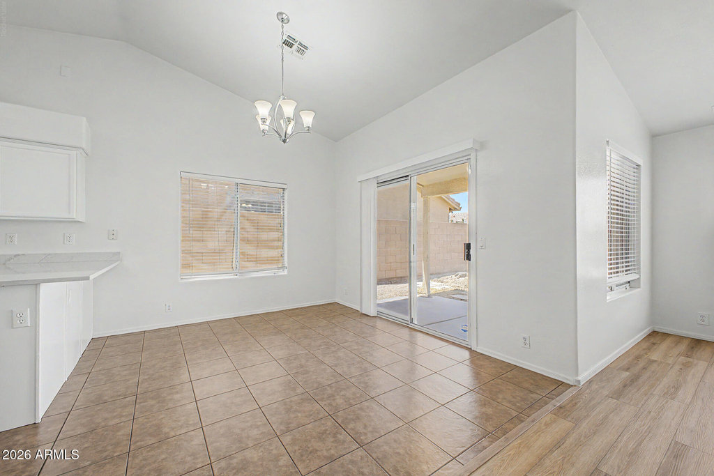 930 E Harwell Road - Photo 8