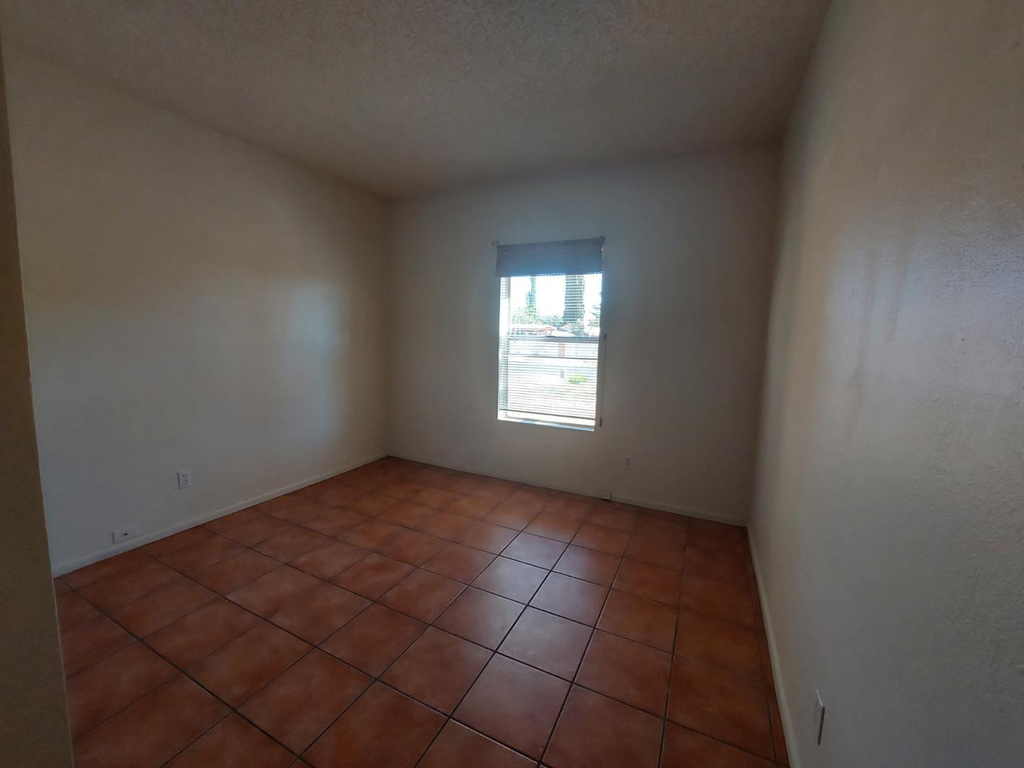 2604 Inverrary Drive - Photo 9