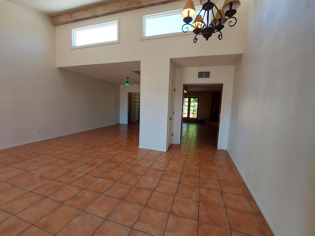 2604 Inverrary Drive - Photo 2
