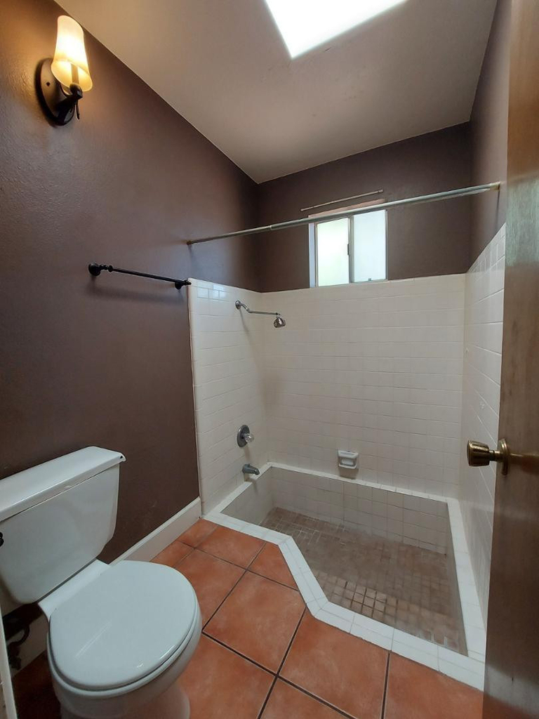 2604 Inverrary Drive - Photo 8