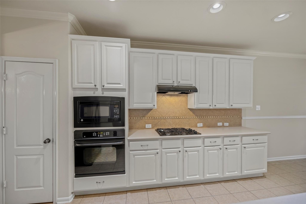 11515 Timberly Park Lane - Photo 9