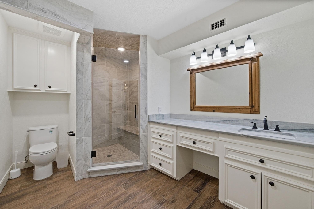 11707 Edgewater Court - Photo 21