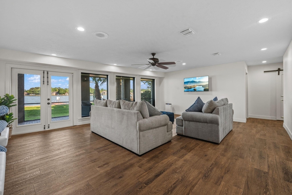 11707 Edgewater Court - Photo 25