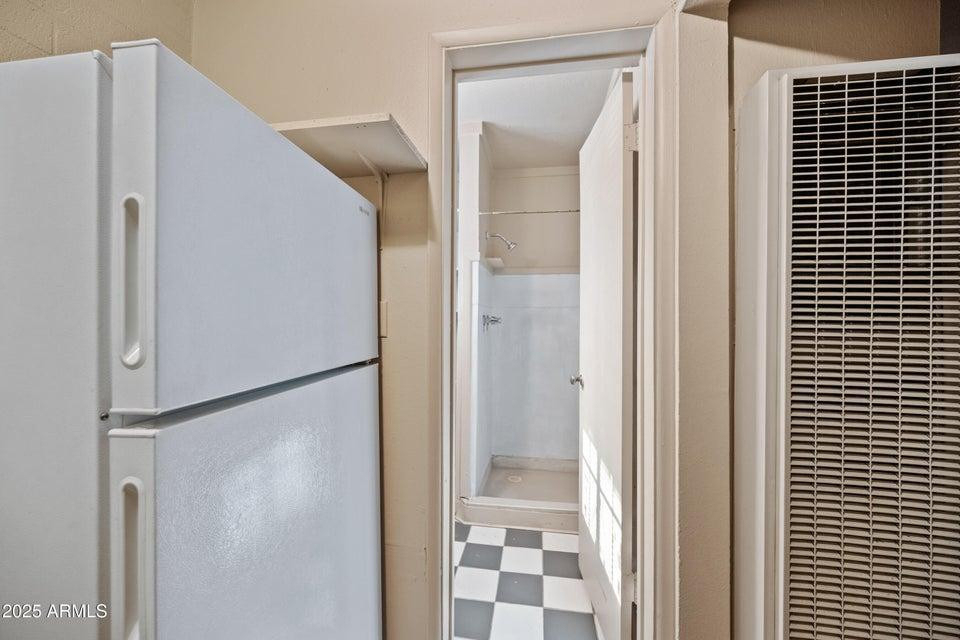 343 W Portland Street - Photo 8