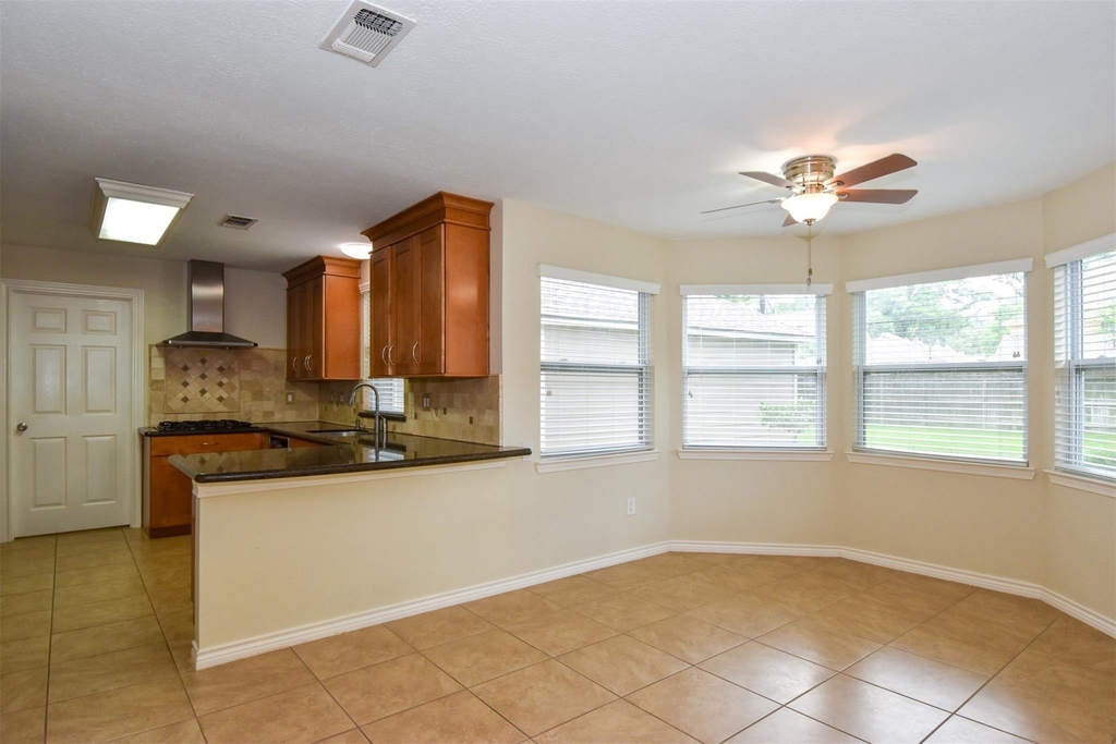 11914 Normont Drive - Photo 3