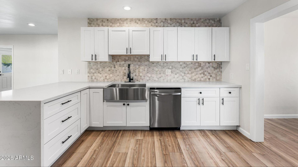 8302 E Windsor Avenue - Photo 3
