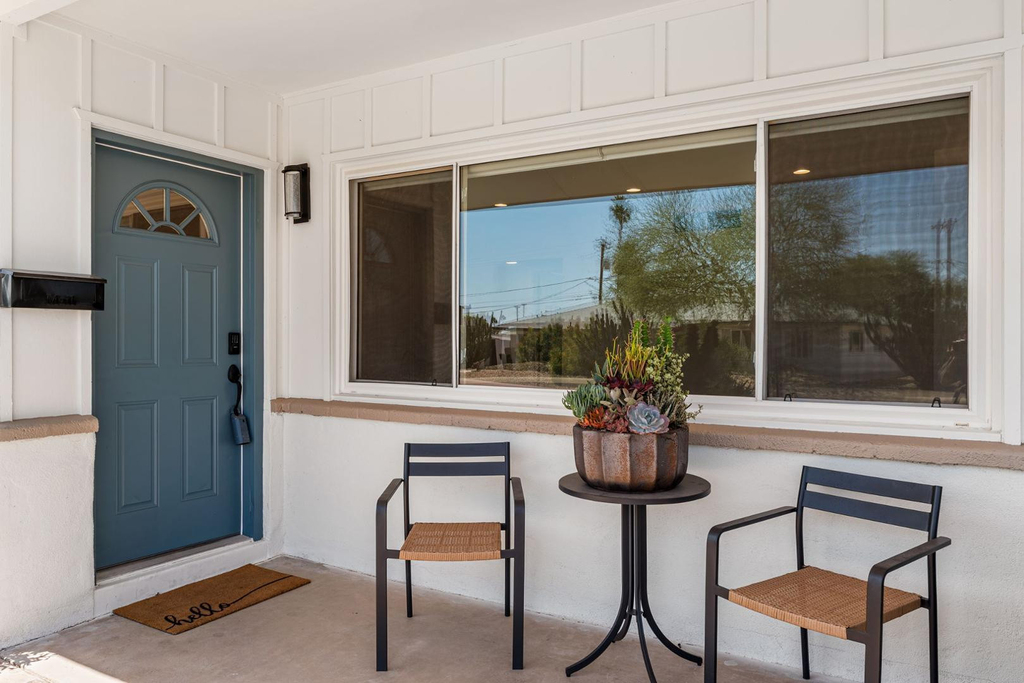 8302 E Windsor Avenue - Photo 1