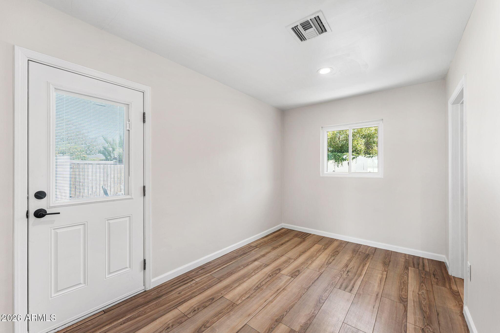 8302 E Windsor Avenue - Photo 29
