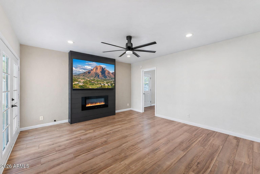 8302 E Windsor Avenue - Photo 9