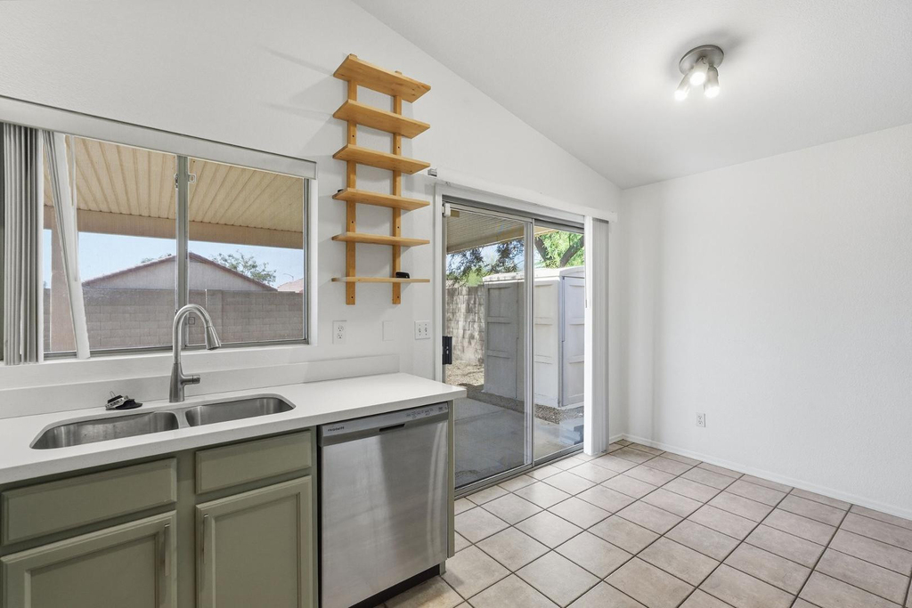 15033 W Ventura Street - Photo 9