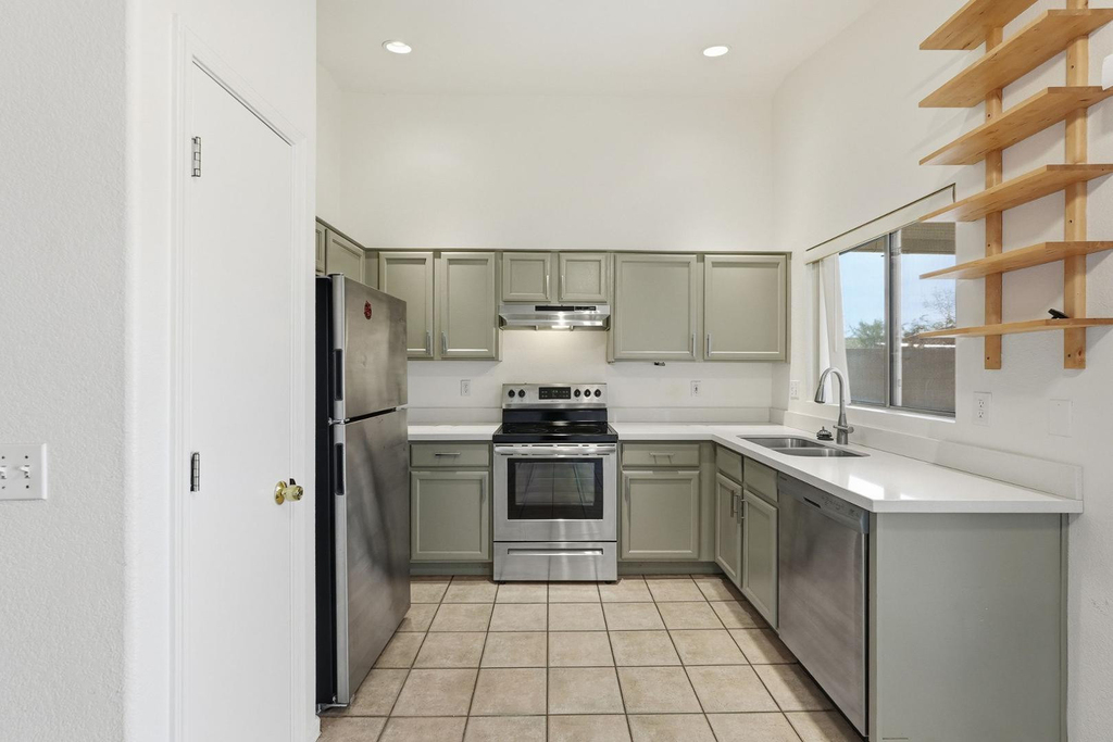 15033 W Ventura Street - Photo 7