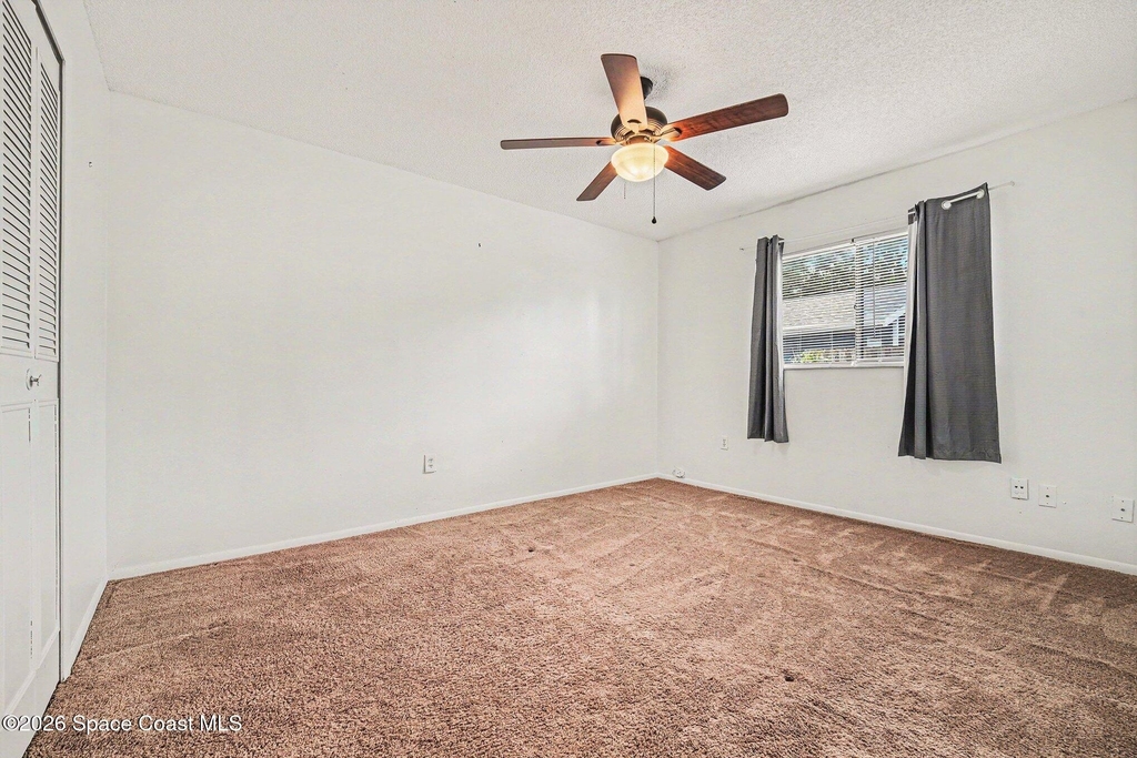 2106 Tarrytown Lane Ne - Photo 10