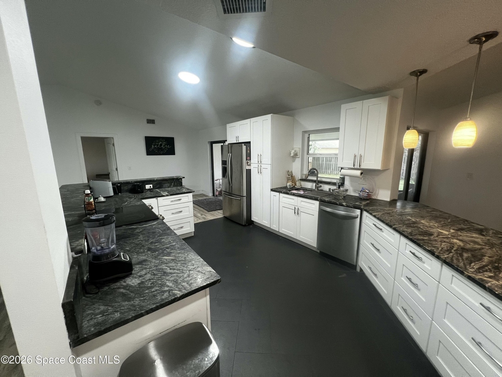2300 Hickory Drive - Photo 5