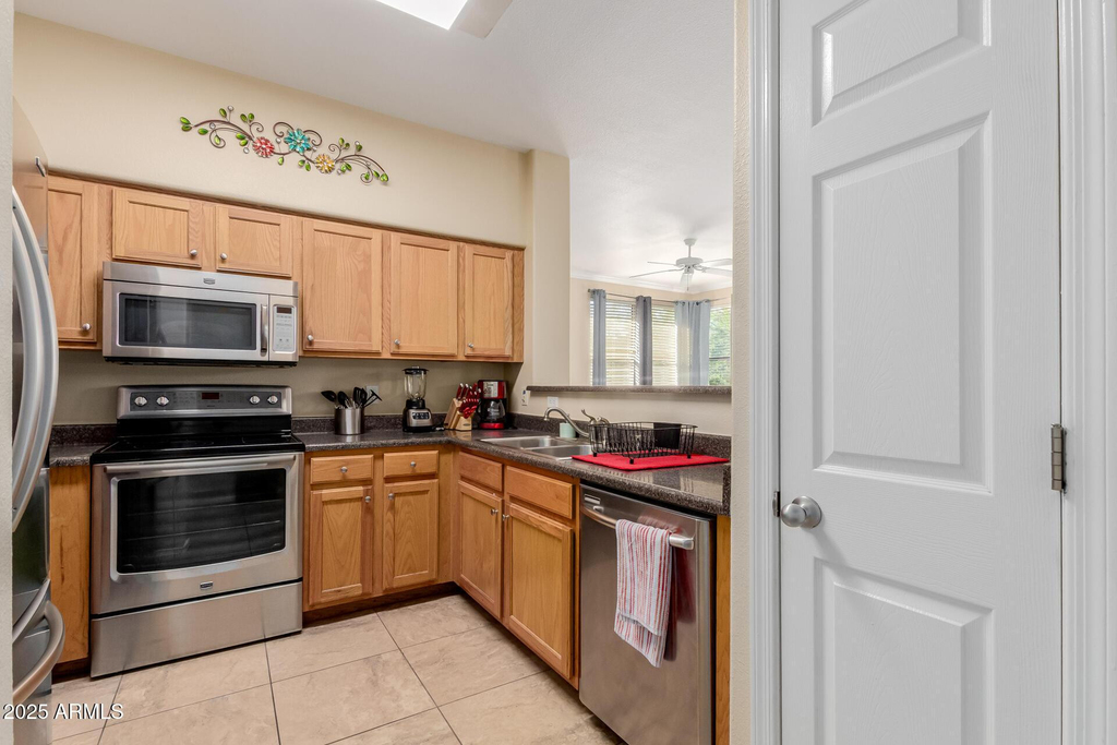 20100 N 78th Place - Photo 14