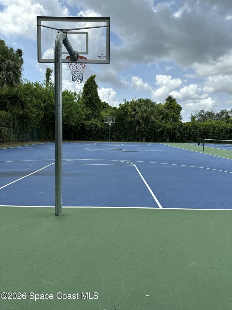 265 Ulster Court - Photo 12