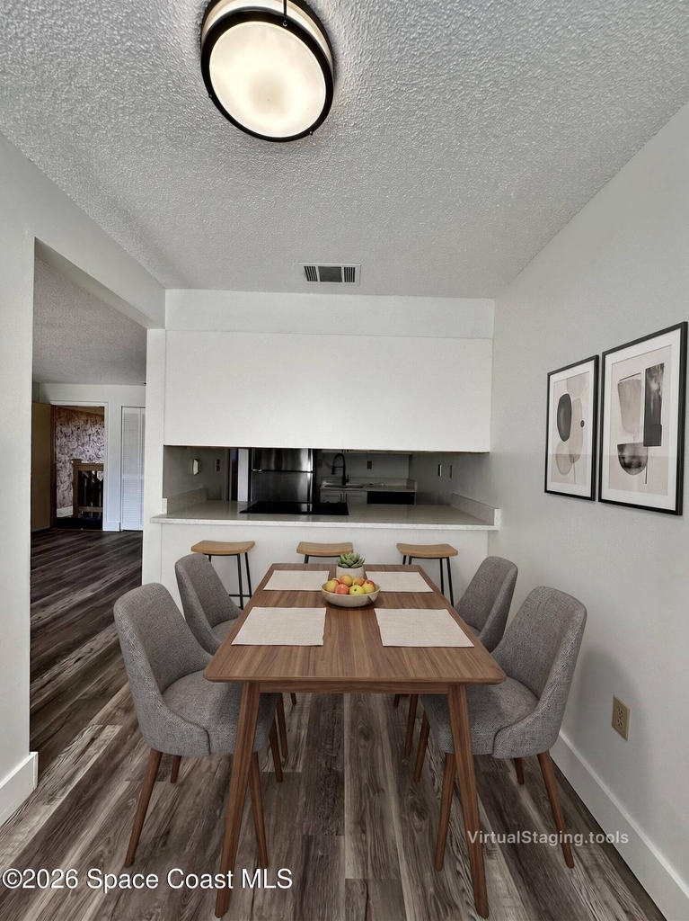 265 Ulster Court - Photo 6