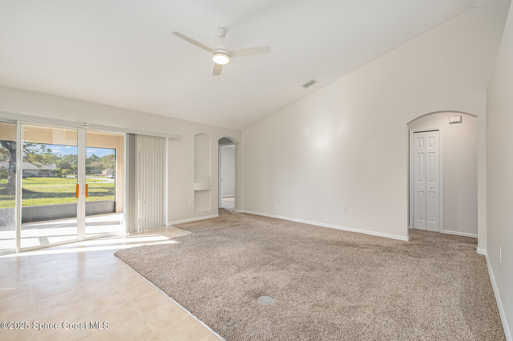 1198 Kenmore Street Nw - Photo 8