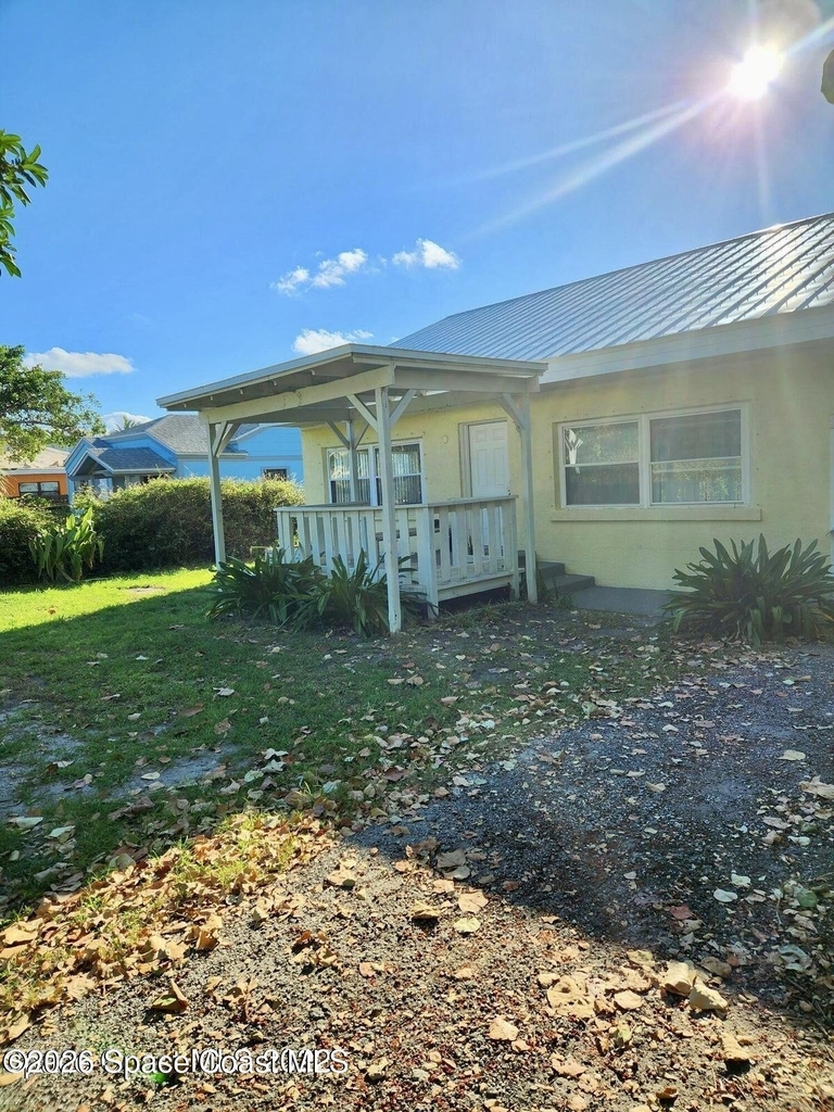 1460 S Atlantic Avenue - Photo 0