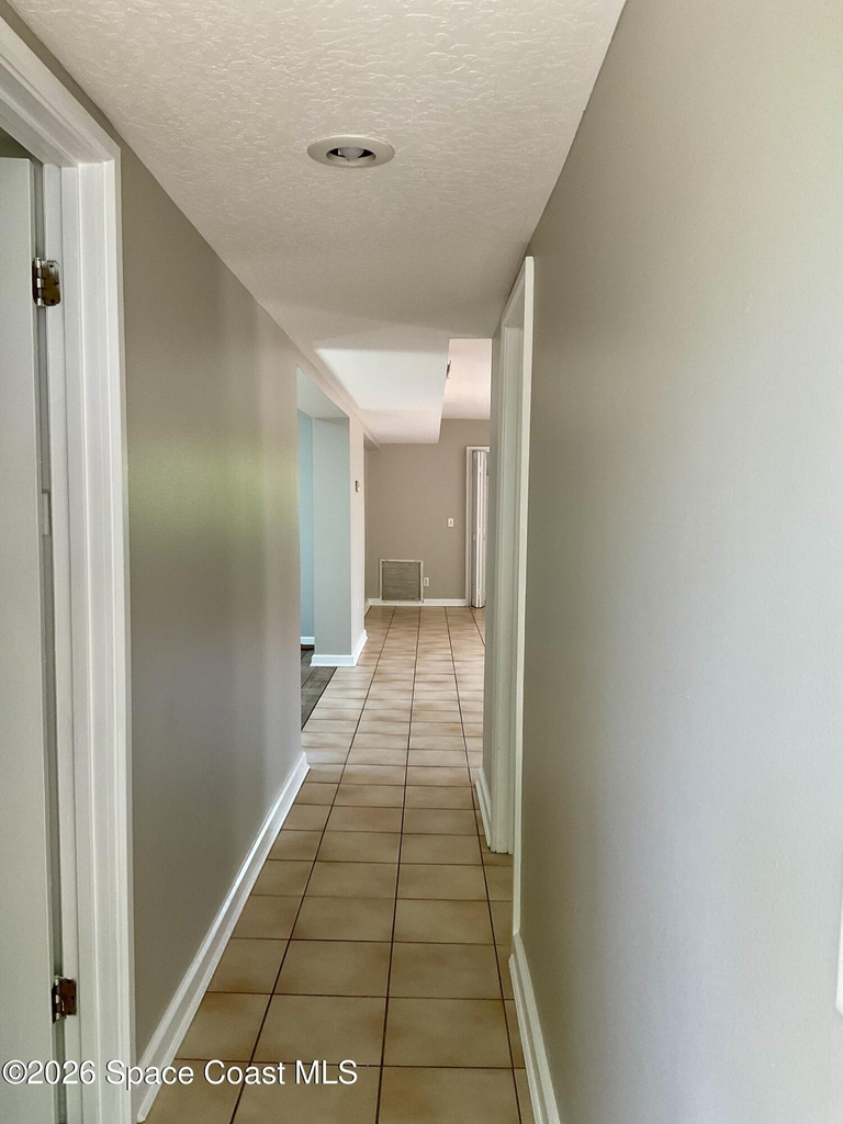1460 S Atlantic Avenue - Photo 3