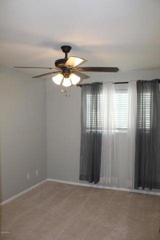 757 E Loyola Drive - Photo 8