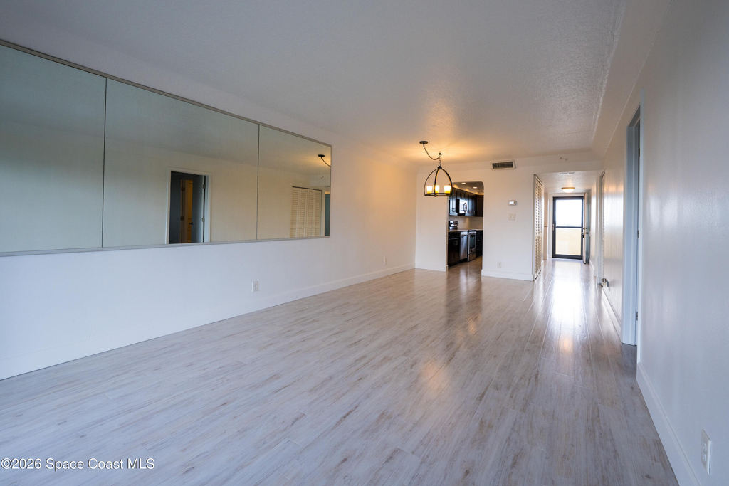 500 Palm Springs Boulevard - Photo 13