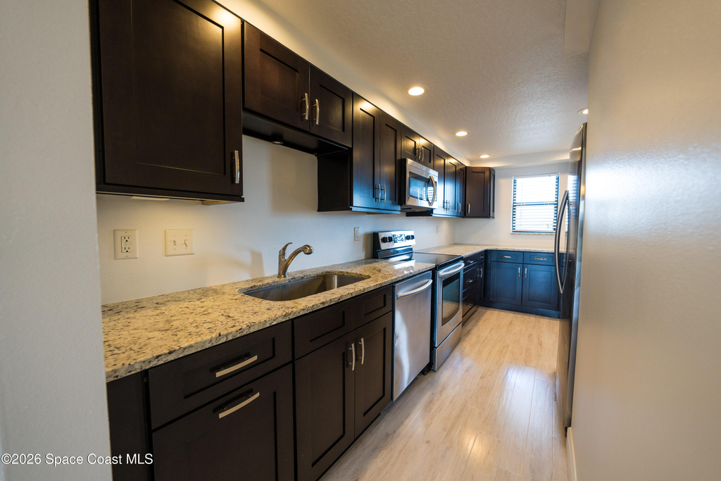 500 Palm Springs Boulevard - Photo 9