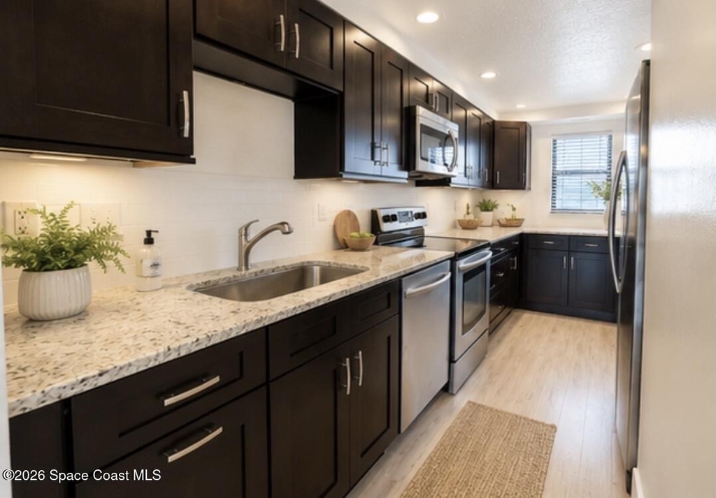 500 Palm Springs Boulevard - Photo 9
