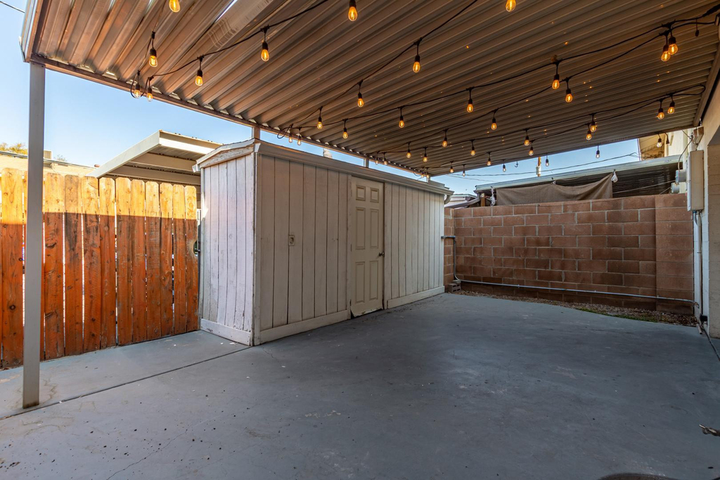 4508 N 15th Avenue - Photo 36