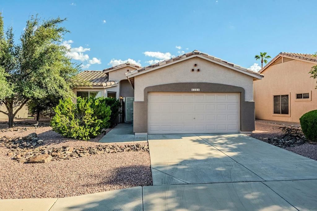 4269 E Cassia Lane - Photo 0