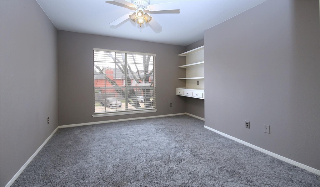 2626 Holly Hall Street - Photo 11