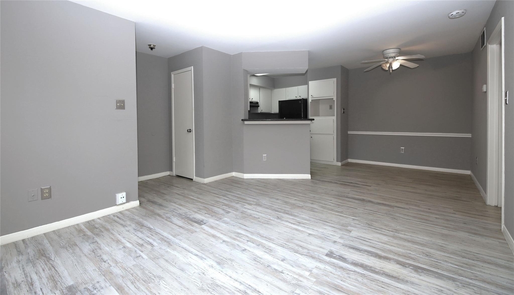 2626 Holly Hall Street - Photo 5