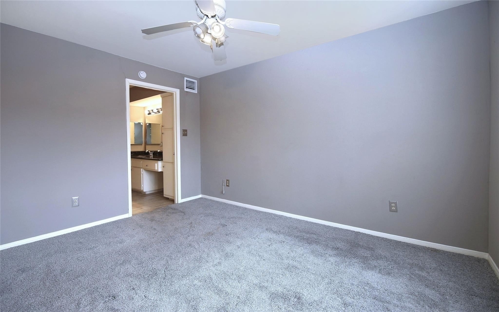 2626 Holly Hall Street - Photo 12
