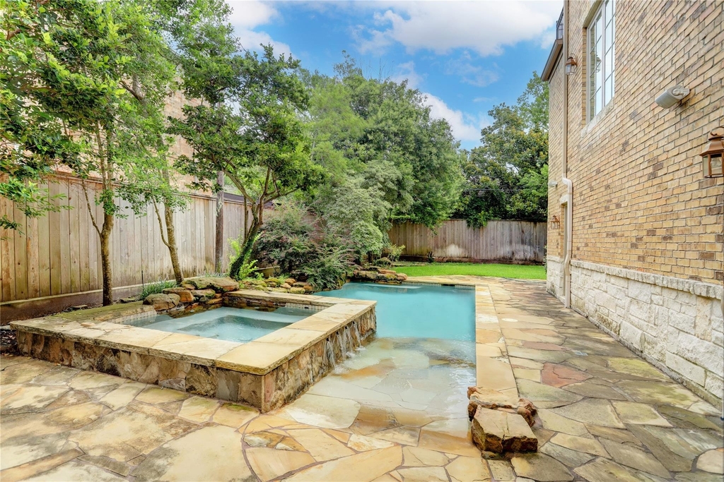 6341 Mercer Street - Photo 1