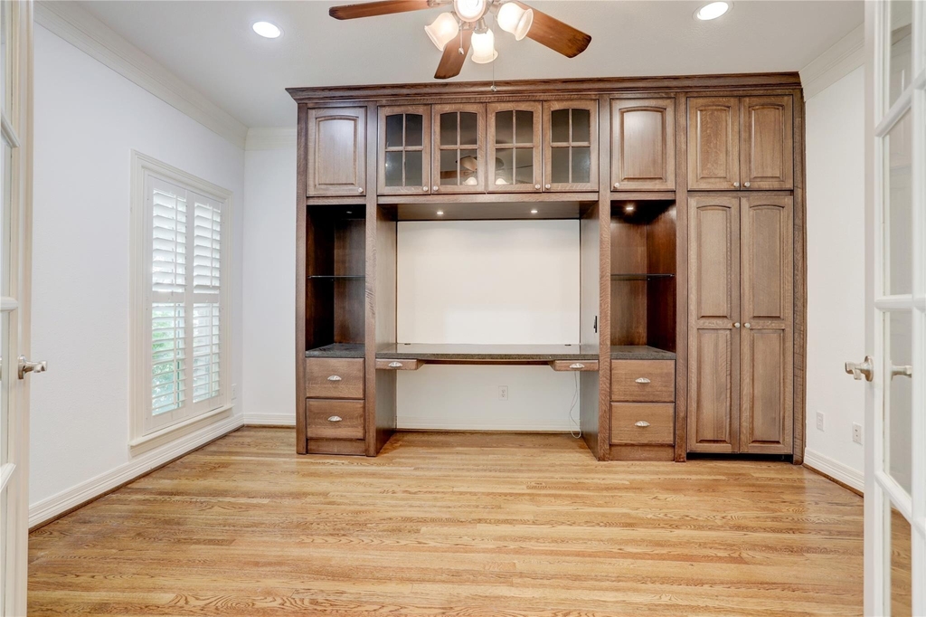 6341 Mercer Street - Photo 3