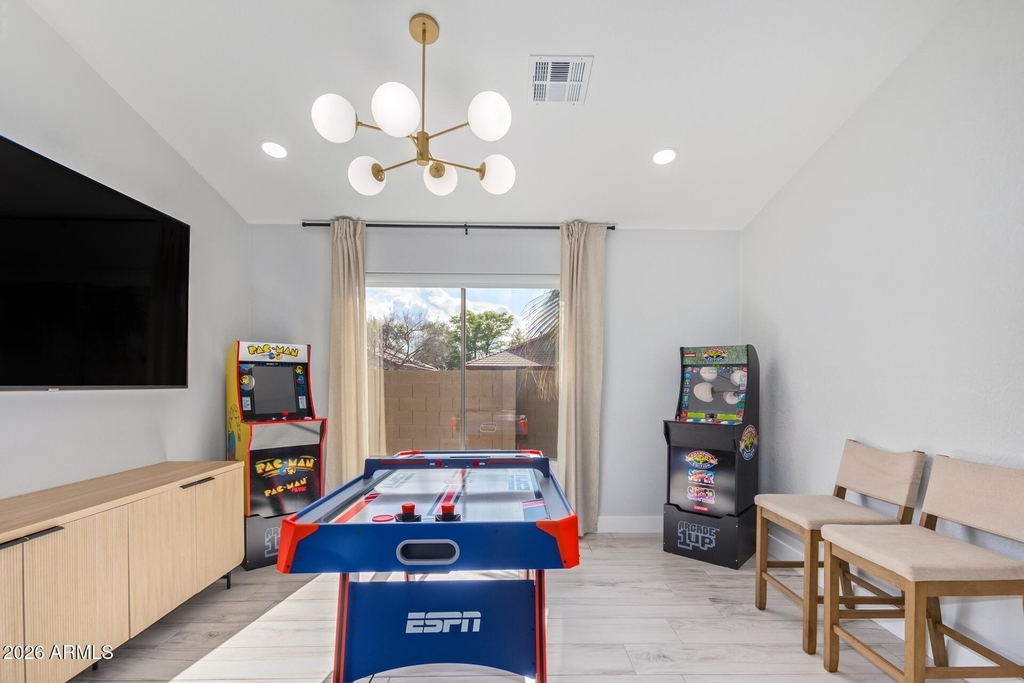 16019 W Linden Street - Photo 4