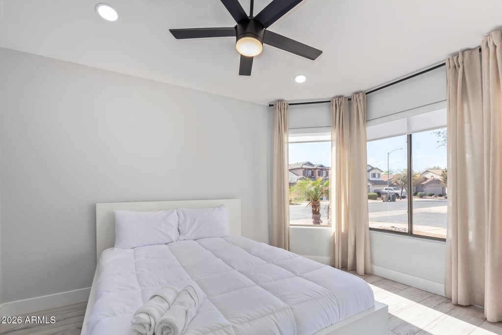16019 W Linden Street - Photo 15